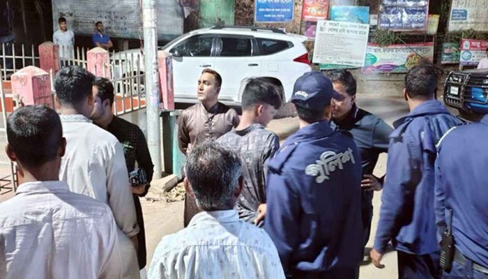 রাত ১০টার পর কিশোরদের রাস্তায় পেলেই ব্যবস্থা