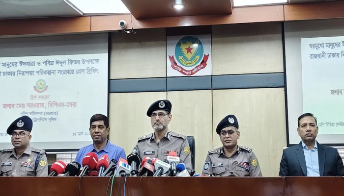 ঈদের ছুটিতে স্বর্ণালংকারসহ গুরুত্বপূর্ণ সামগ্রী থানায় রাখা যাবে: ডিএমপি